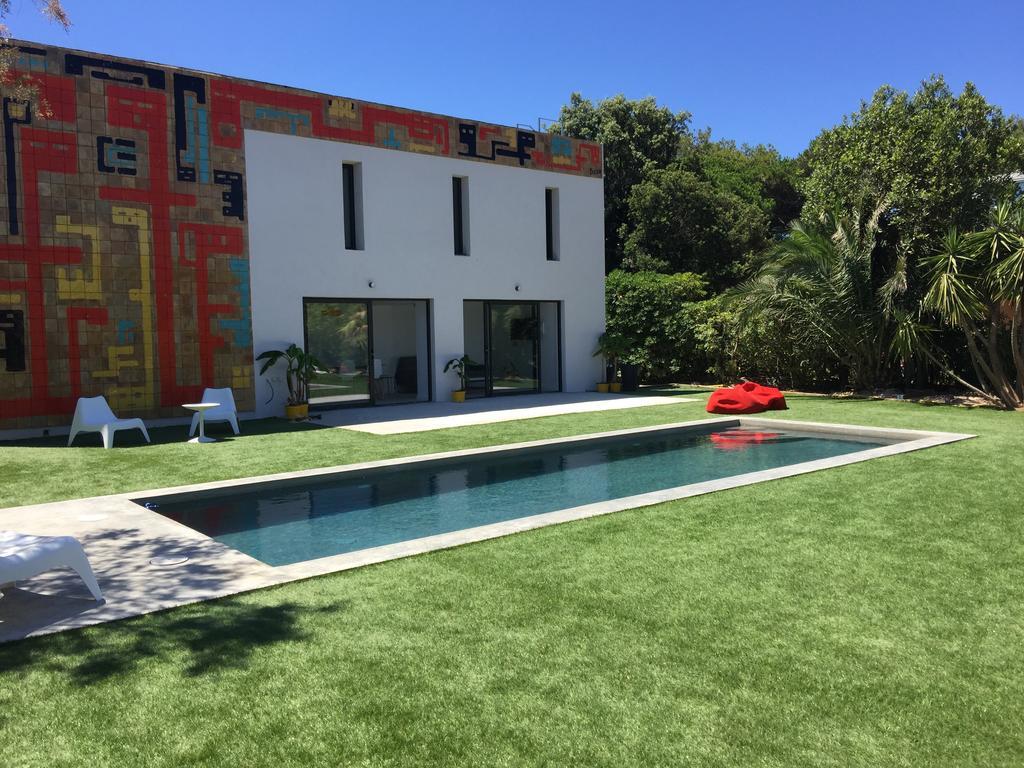 Le Cube Hotel Design A Hyeres Plage Avec Piscine Et Cuisine المظهر الخارجي الصورة